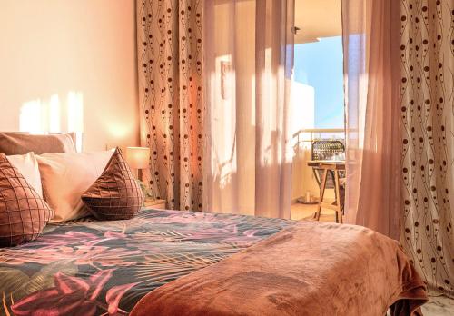 Posteľ alebo postele v izbe v ubytovaní Miramar del Sol - Apartamento de 2 Dormitorios