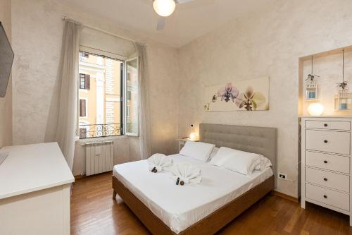 SAINT PETER HOME by Rental in Rome