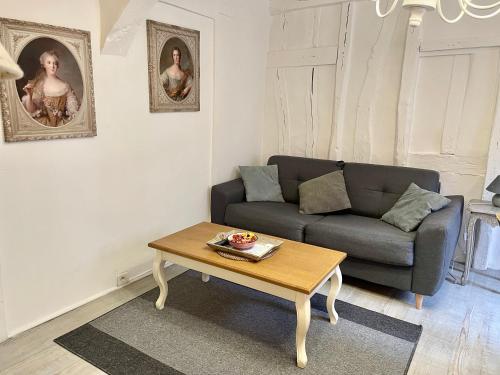 Fotografia z galérie ubytovania Petit Ange, appartement de charme au cœur de Rouen - 29 v destinácii Rouen