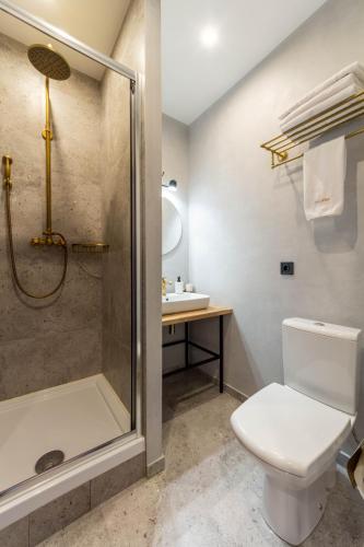 Ванная комната в Central Apartments Maidan Area