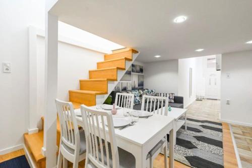 Lovely studio flat in Damjanich street - Leonard 1071 Budapest, 28 Damjanich utca kép - 3