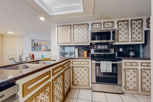 Dapur atau dapur kecil di Saida Tower IV #4103