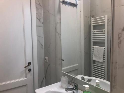 A bathroom at Amor Fati