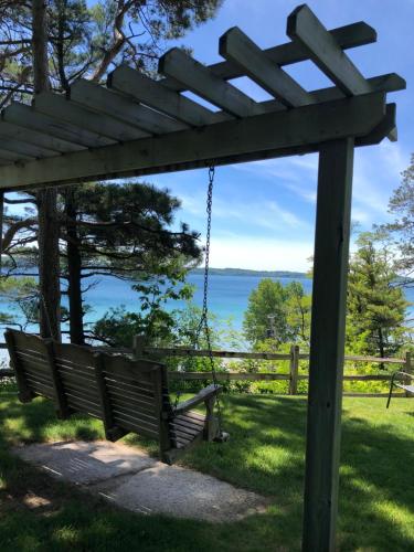 Chimney Corners Resort – Photos 2