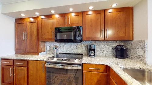 Beach Manor 0703 – Photos 3