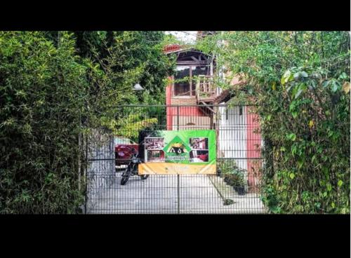 Κήπος έξω από το Pousada Raízes Guaramiranga