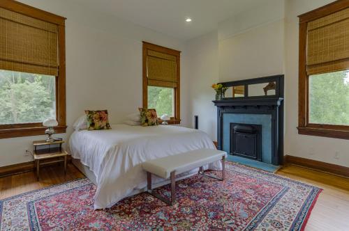 Ένα ή περισσότερα κρεβάτια σε δωμάτιο στο Oak Hall Bed and Breakfast