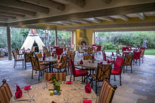 Ресторан / где поесть в The Hacienda & Spa