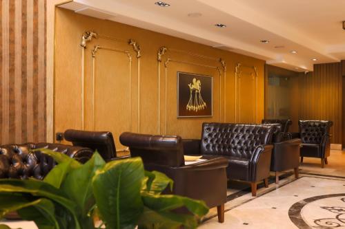 Posezení v ubytování Anemon Kent Uşak Hotel