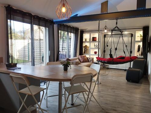 Gîte romantique avec SPA cœur à corps 44