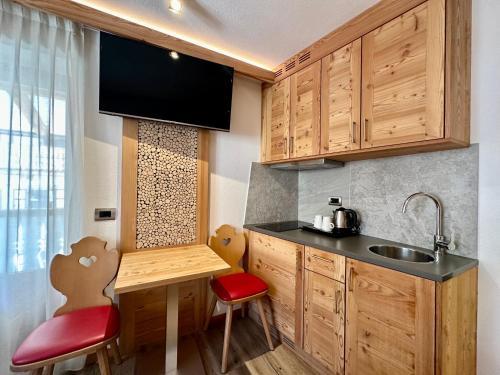 Dapur atau dapur kecil di Cesa Planber Apartments Mountain View SKI-IN SKI-OUT