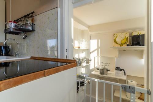 Kuchyň nebo kuchyňský kout v ubytování Kleinod Appartement Helena