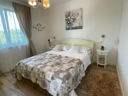 Ένα ή περισσότερα κρεβάτια σε δωμάτιο στο Sakarun House - Ivana