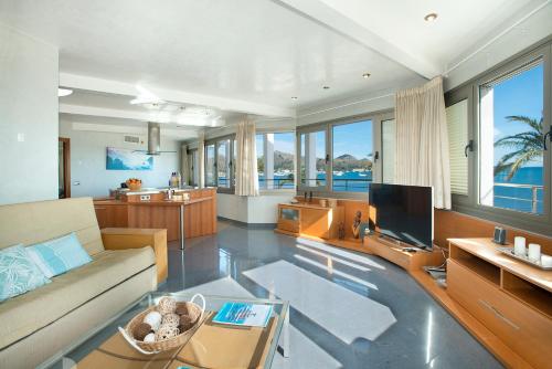 Apt Magnifics with sea view by JS Villas