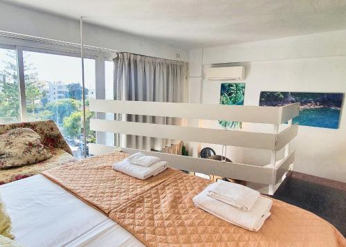Skol 316. Attractive 1 Bedroom Duplex Apartment with Sea View in Skol Marbella.