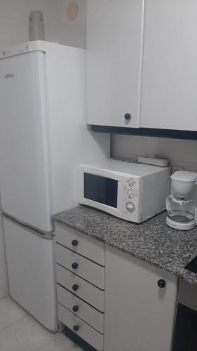 Dapur atau dapur kecil di APARTAMENT CARRER I'IIIa