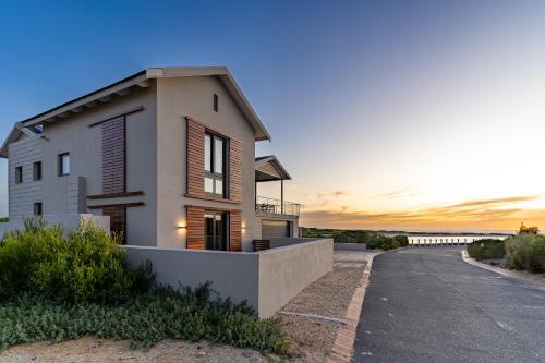 Gallery image of Hermanus Beach House at CShine in Hermanus