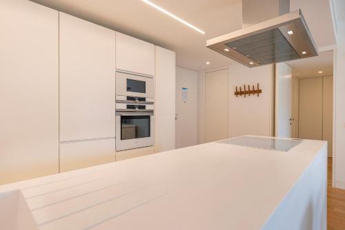 Unique Belém 1BDR Apartment by LovelyStay
