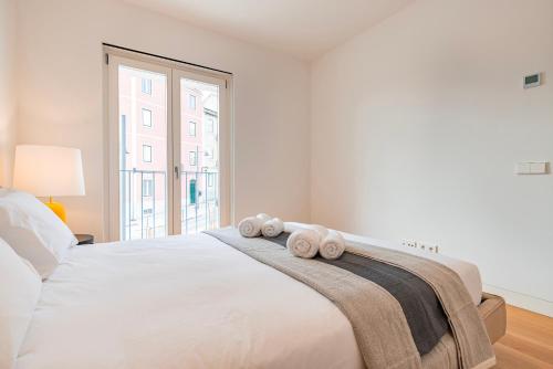 Unique Belém 1BDR Apartment by LovelyStay
