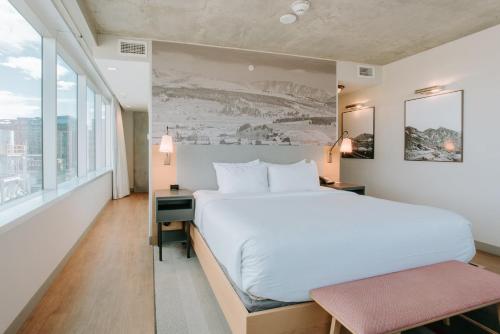 Hotel Indigo Denver Downtown - Union Station, an IHG Hotel Image
