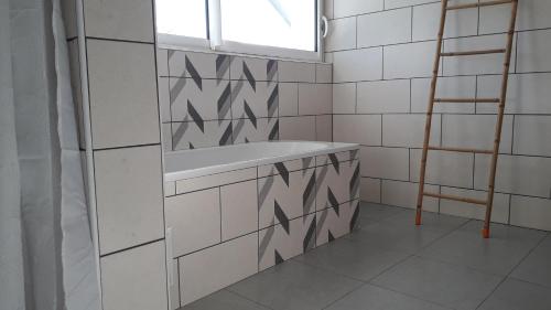 Koupelna v ubytování GITE LES 3 EDELWEISS - Maison SEGUITTE - 6 PERSONNES