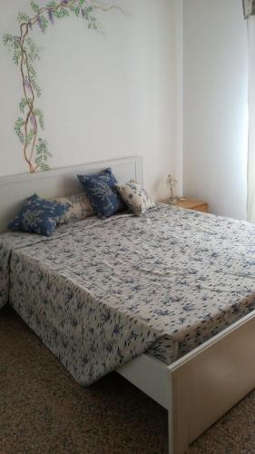 a bedroom with a bed in a room at Villa Daria in Forte dei Marmi