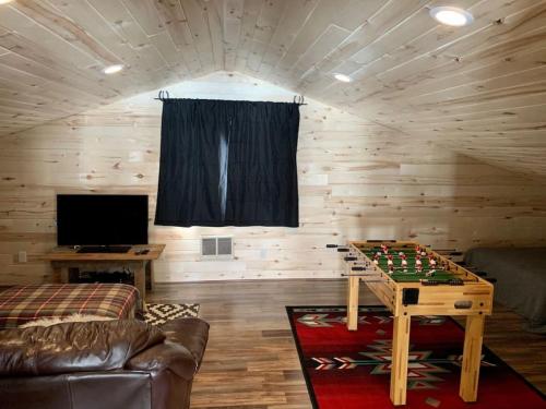 Newly Built, Fire Pit, Kitchen – Photos 5
