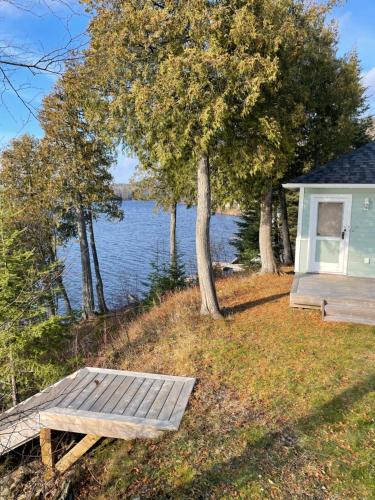 Walker Bayfront Retreat – Photos 2