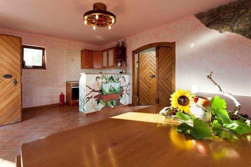 Η κουζίνα ή μικρή κουζίνα στο Holiday home in Otocec Kranjska Krain 26062
