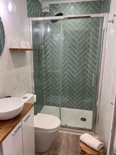 Et badeværelse på Vista espectacular playa de Supertubos, Peniche