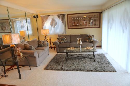 Unique Cozy Ranch – Photos 4