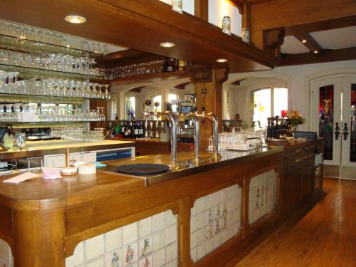 Ο χώρος του lounge ή του μπαρ στο Hotel Die Post