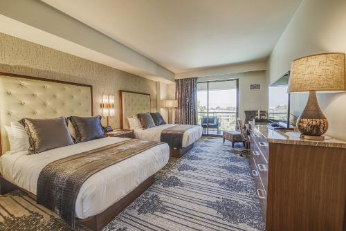 Legacy Resort Hotel & Spa Image