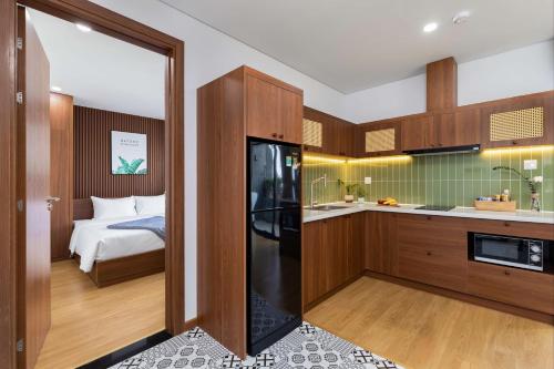 Cucina o angolo cottura di Lagom Boutique Hotel Da Nang