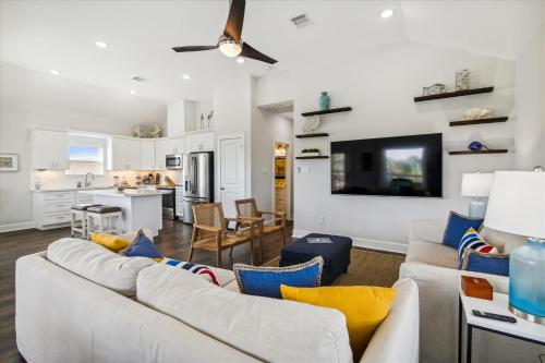 Sandy Haven – Photos 3