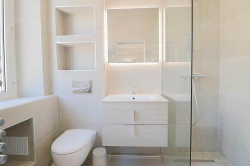 NAPOLEON Luxurious renovated apartment 1min from Palais