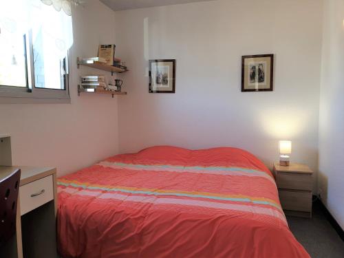 Fotografia z galérie ubytovania Maison avec terrasse et jardin au Golf de St Samson à PLEUMEUR-BODOU - Réf 459 v destinácii Pleumeur-Bodou