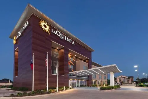 La Quinta Inn & Suites by Wyndham Texas City I 45 Galveston Area in League City