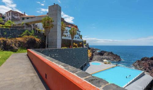 Deluxe Bay View
