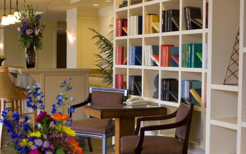 Silver Cloud Hotel - Seattle Lake Union Image