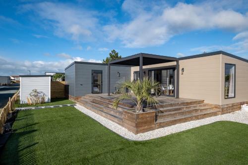 Chalet avec clim - Piscine - 4 adultes - 2 enfants