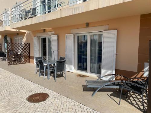 Cabanas Garden 1 bedroom GF facing the pool WPCG56