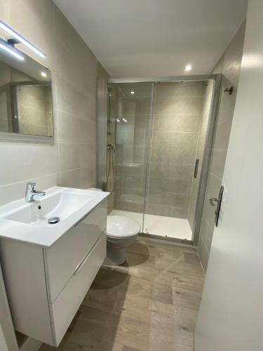 Appartement moderne première ligne de mer Santa