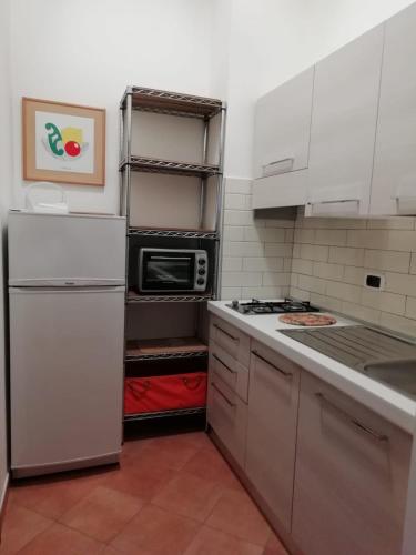 Terrazza Vistalago tesisinde mutfak veya mini mutfak