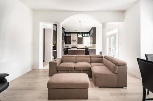 Luxurious Villa – Photos 5