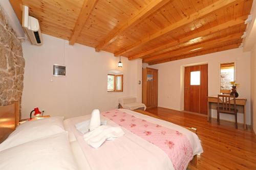 House Paklenica stone beauty