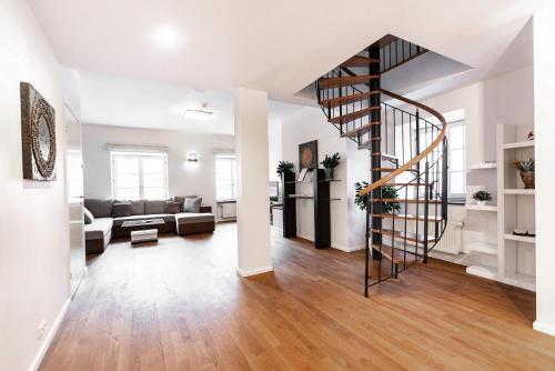 AirHome - Raekoja Plats