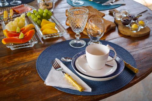 Makanan di atau berdekatan apartmen