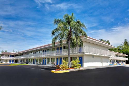 Motel 6 Dania Beach – Photos 2
