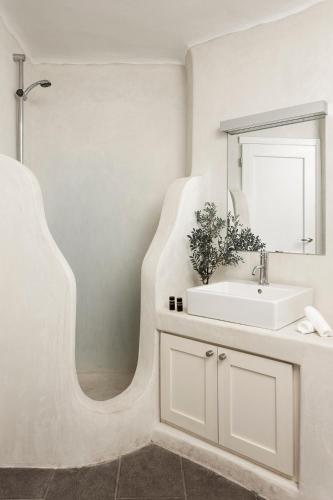 Newly built spectacular Sunset villa at St. John, Mykonos